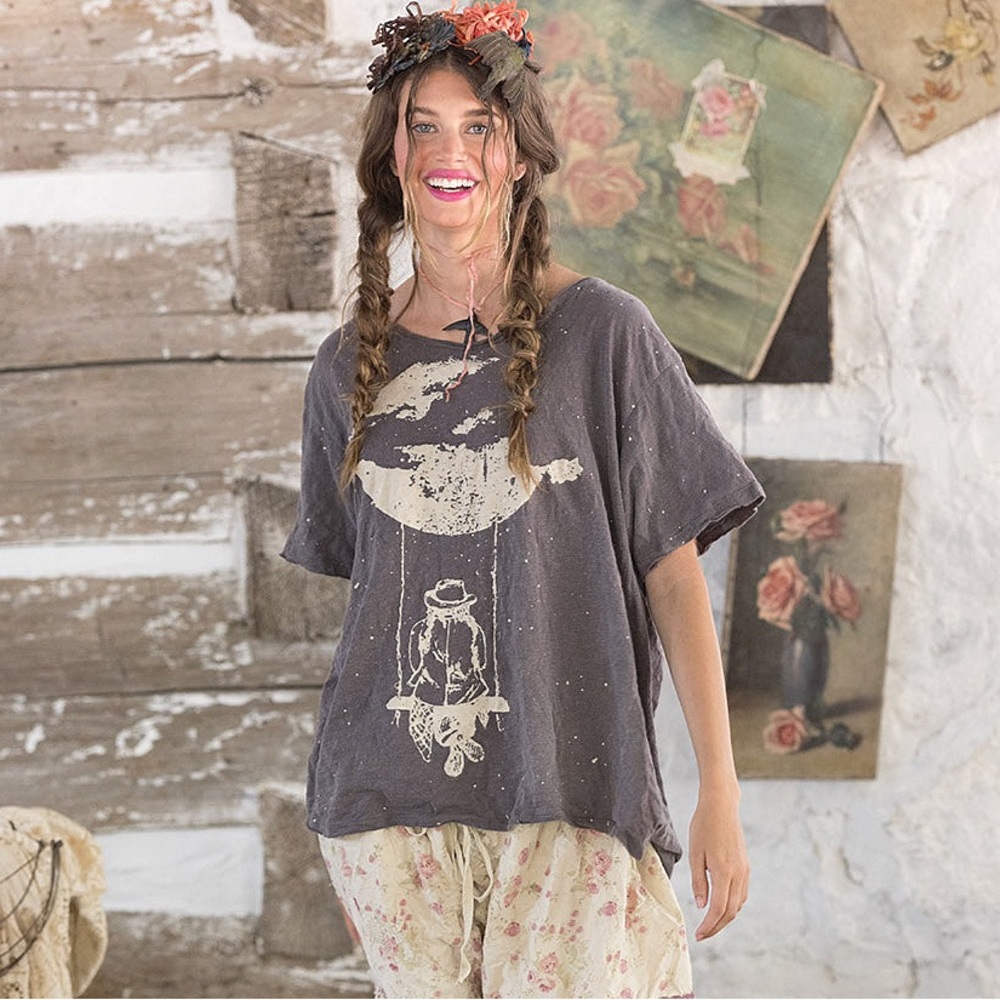Magnolia Pearl Swing From The Moon Tee Ozzy NWT